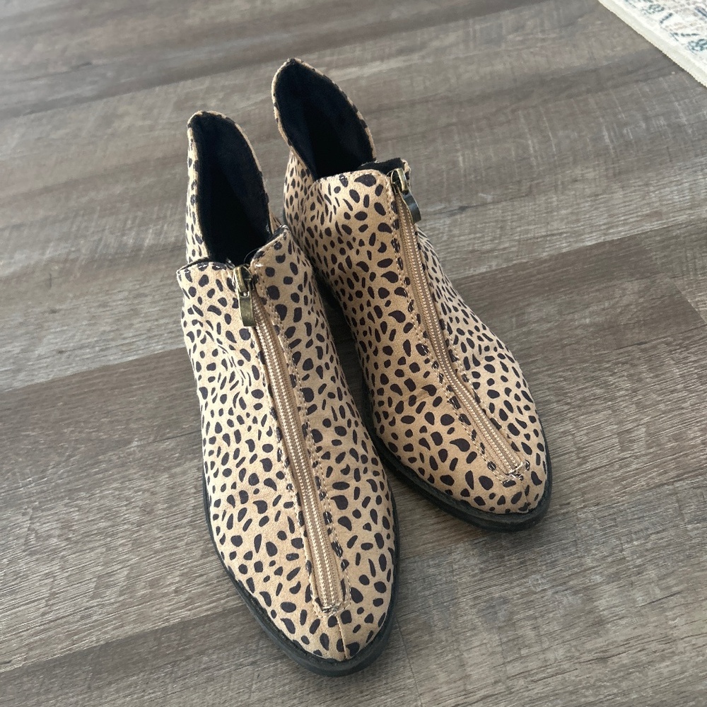 Women’s boots
